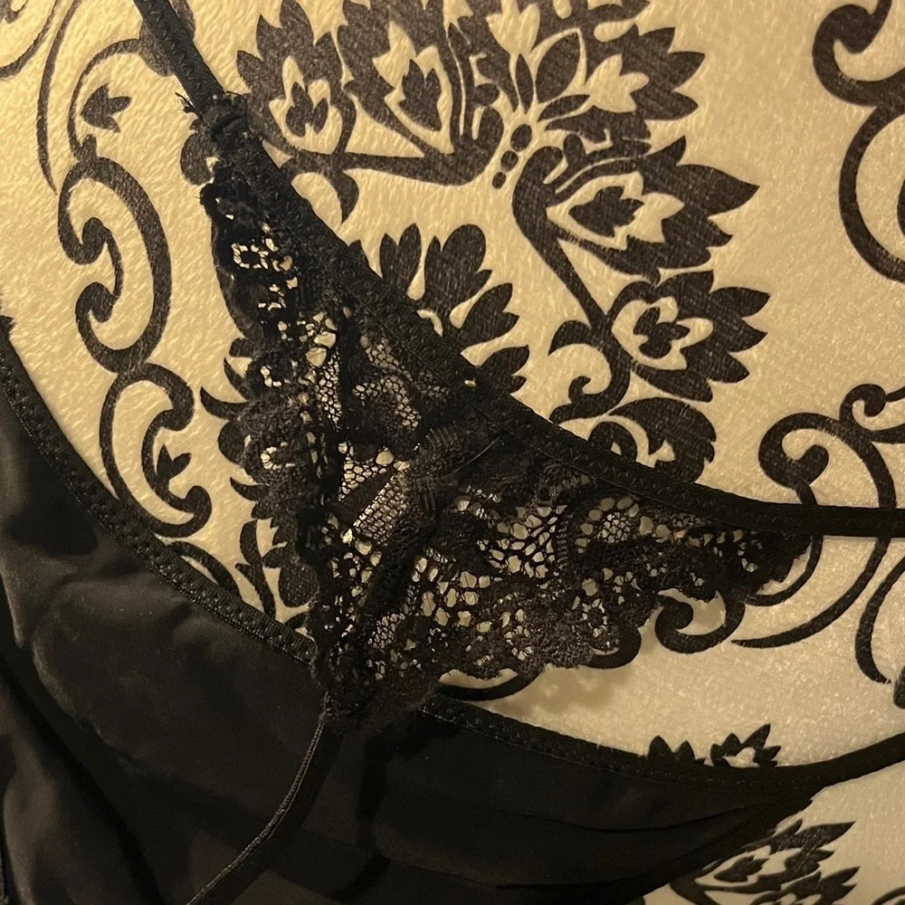 intimissimi Black Thong Panty - Picture 4 of 5